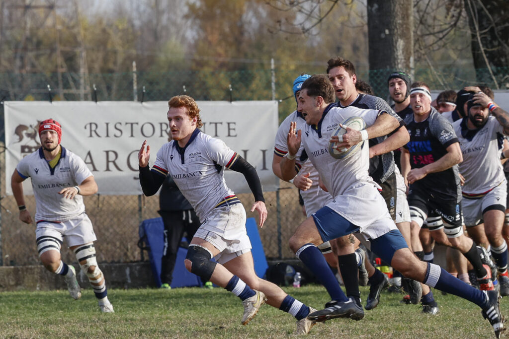Emil Banca Bologna vince 43 a 10 con il Lyons