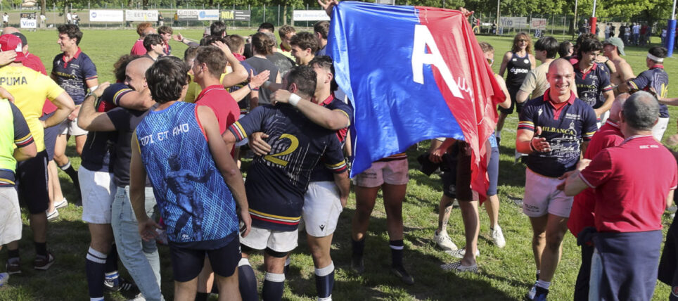 I complimenti per la promozione in A