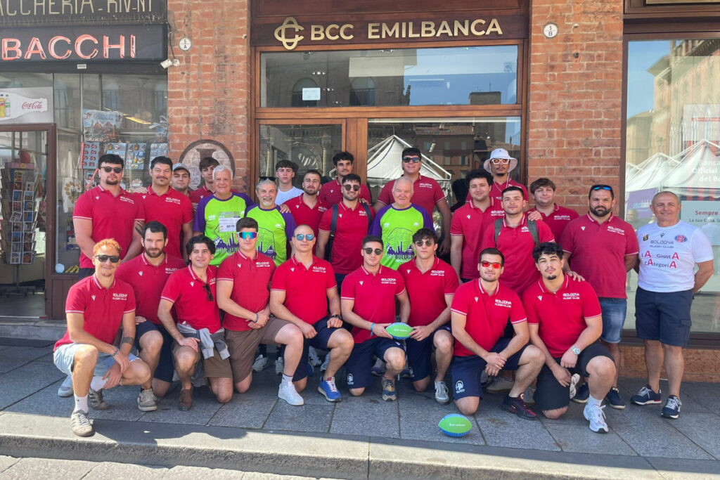 Il Bologna Rugby con Emil Banca alla StraBologna